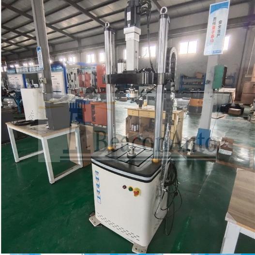 車(chē)輛排氣管疲勞試驗(yàn)機(jī)技術(shù)參數(shù)